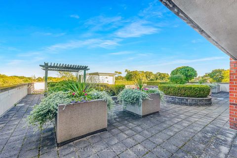 Photo 22 at 317 - 18 Wanless Avenue, Lawrence Park North, Toronto