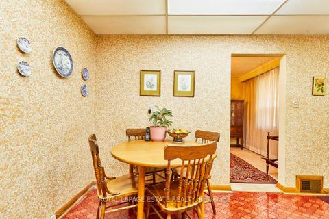 Photo 14 at 5 Bolger Place, Clairville, Toronto