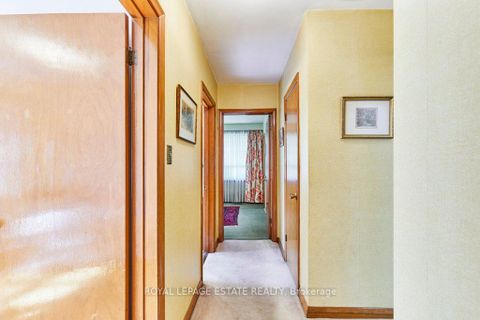 Photo 21 at 5 Bolger Place, Clairville, Toronto