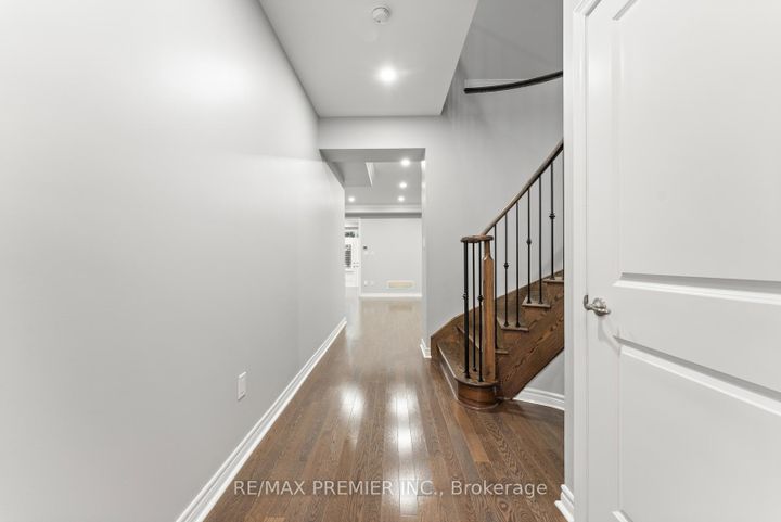 Photo 7 at 71 Hoey Crescent, GO Glenorchy, Oakville