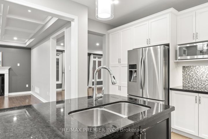 Photo 15 at 71 Hoey Crescent, GO Glenorchy, Oakville