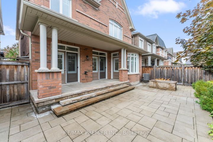 Photo 38 at 71 Hoey Crescent, GO Glenorchy, Oakville