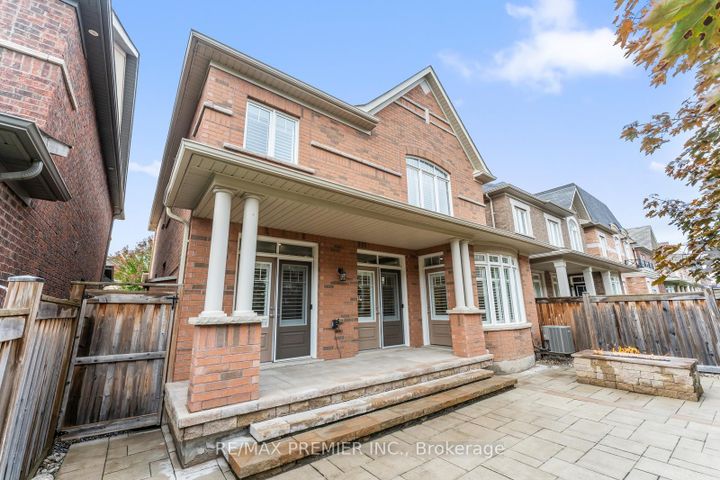 Photo 39 at 71 Hoey Crescent, GO Glenorchy, Oakville