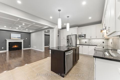 Photo 14 at 71 Hoey Crescent, GO Glenorchy, Oakville