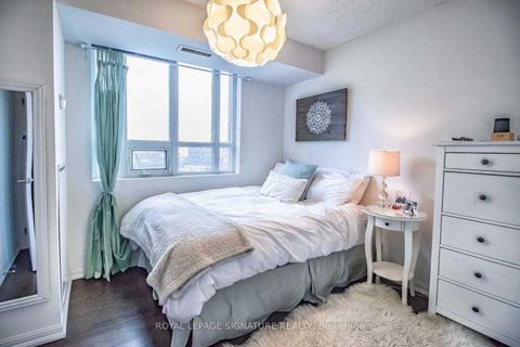 Photo 9 at 1007 - 125 Western Battery Road, Niagara, Toronto
