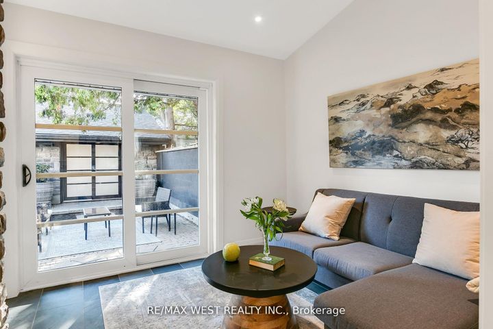 Photo 8 at 414 Clendenan Avenue, Junction Area, Toronto