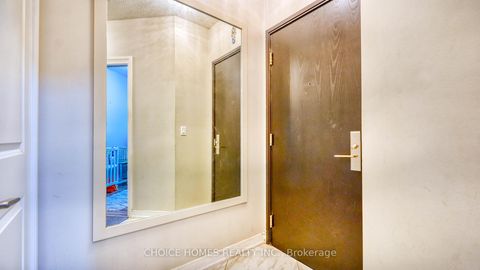 Photo 7 at 404 - 80 Absolute Avenue, City Centre, Mississauga