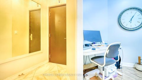 Photo 8 at 404 - 80 Absolute Avenue, City Centre, Mississauga