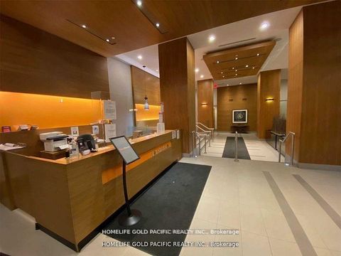 Photo 10 at 418 - 295 Adelaide Street W, Waterfront Communities C1, Toronto