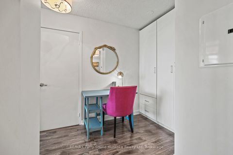 Photo 9 at 11 Brunel Court, Waterfront Communities C1, Toronto