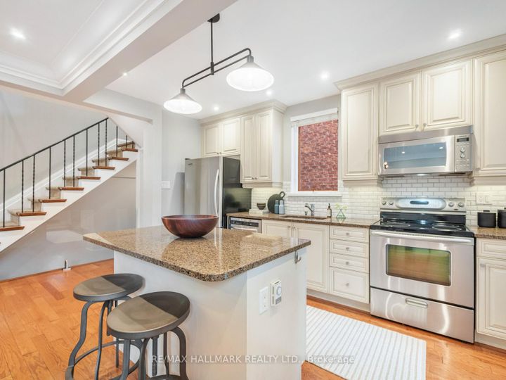 Photo 7 at 839 Carlaw Avenue, Danforth, Toronto