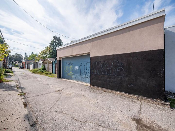 Photo 46 at 839 Carlaw Avenue, Danforth, Toronto