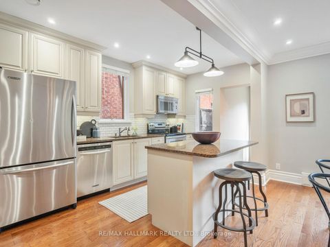 Photo 5 at 839 Carlaw Avenue, Danforth, Toronto