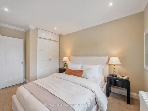 Photo 16 at 839 Carlaw Avenue, Danforth, Toronto