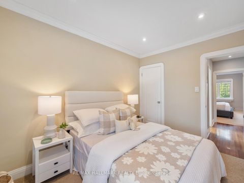 Photo 22 at 839 Carlaw Avenue, Danforth, Toronto