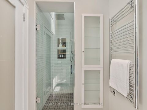 Photo 24 at 839 Carlaw Avenue, Danforth, Toronto
