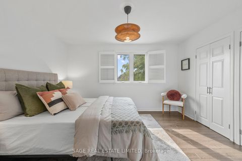 Photo 14 at 79 Pitt Avenue, Birchmount, Toronto