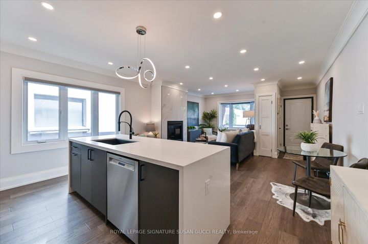 Photo 14 at 972 Cosburn Avenue, Lumsden, Toronto