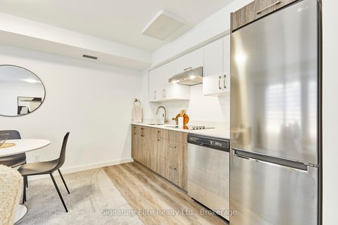 Photo 6 at 103 - 45 Connaught Avenue, Coxwell, Toronto