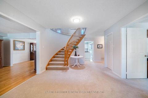 Photo 2 at 2725 Shering Crescent, Stroud, Innisfil Photo 2 at 2725 Shering Crescent, Stroud, Innisfil