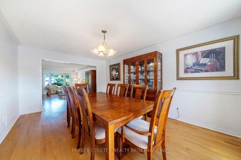 Photo 7 at 2725 Shering Crescent, Stroud, Innisfil Photo 7 at 2725 Shering Crescent, Stroud, Innisfil