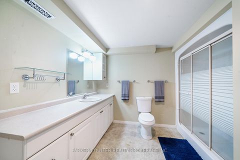 Photo 32 at 2725 Shering Crescent, Stroud, Innisfil Photo 32 at 2725 Shering Crescent, Stroud, Innisfil