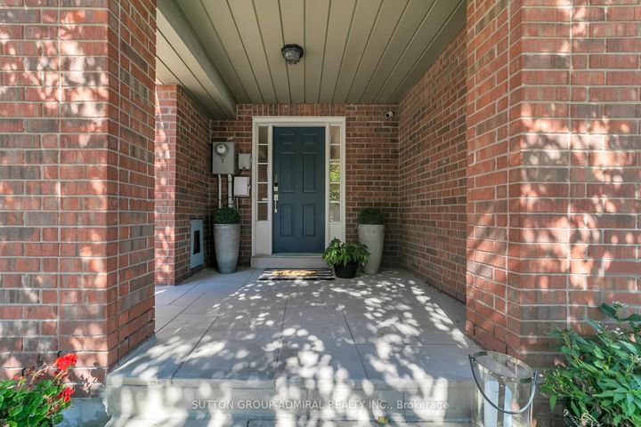 Photo 1 at 64 - 255 Shaftsbury Avenue, Westbrook, Richmond Hill