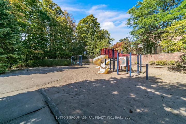 Photo 31 at 64 - 255 Shaftsbury Avenue, Westbrook, Richmond Hill
