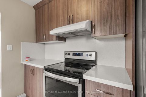 Photo 13 at 84 Goldsboro Road, Humber Summit, Toronto