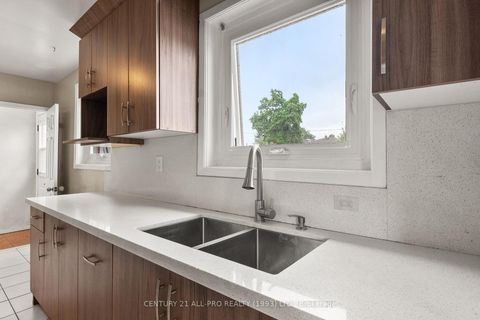 Photo 14 at 84 Goldsboro Road, Humber Summit, Toronto