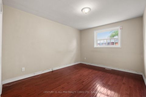 Photo 18 at 84 Goldsboro Road, Humber Summit, Toronto