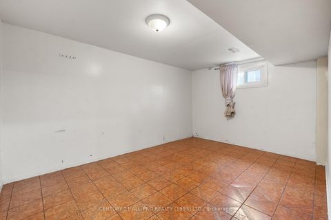 Photo 34 at 84 Goldsboro Road, Humber Summit, Toronto