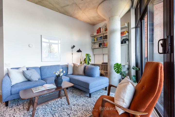 Photo 9 at 204 - 369 Sorauren Avenue, Roncesvalles, Toronto