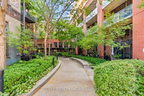 Photo 23 at 204 - 369 Sorauren Avenue, Roncesvalles, Toronto