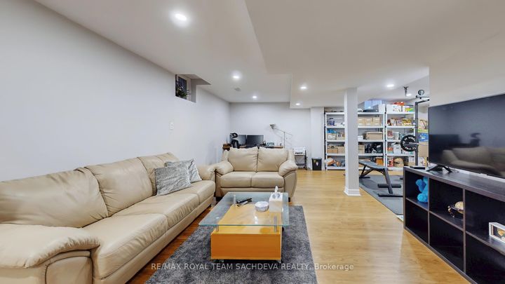 Photo 41 at 1809 Parkhurst Crescent, Duffin Heights, Pickering