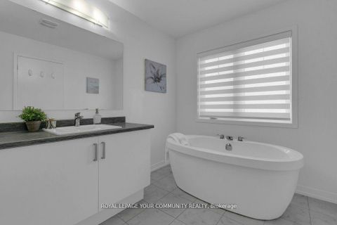 Photo 27 at 258 Harding Park Street, Glenway Estates, Newmarket