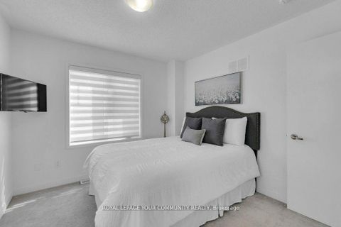 Photo 33 at 258 Harding Park Street, Glenway Estates, Newmarket