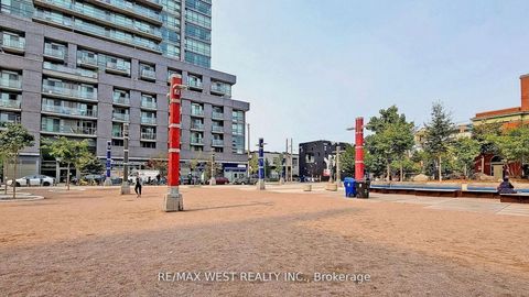 Photo 35 at 1621E - 36 LISGAR Street, Little Portugal, Toronto