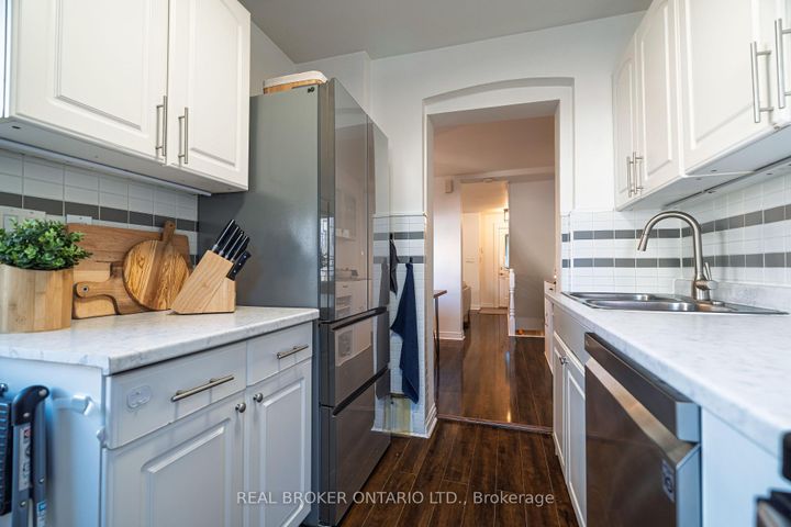 Photo 21 at 204 Earlscourt Avenue W, Davenport, Toronto
