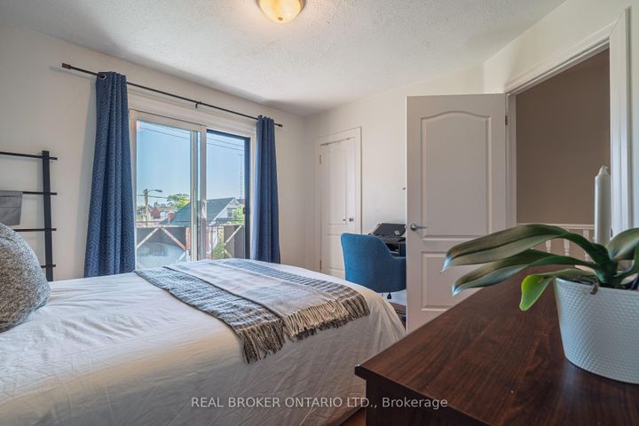 Photo 24 at 204 Earlscourt Avenue W, Davenport, Toronto