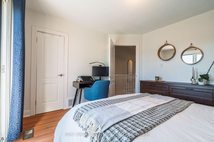Photo 25 at 204 Earlscourt Avenue W, Davenport, Toronto