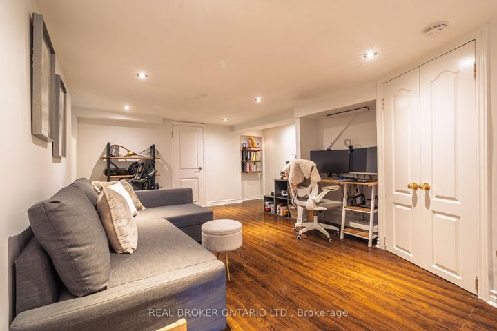 Photo 34 at 204 Earlscourt Avenue W, Davenport, Toronto