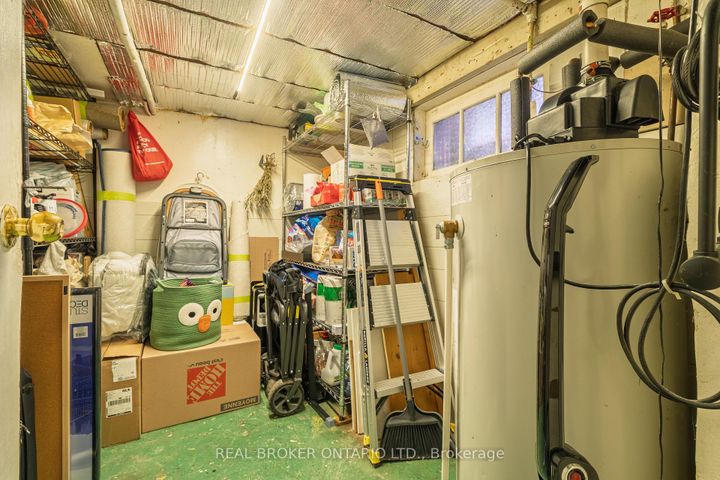 Photo 39 at 204 Earlscourt Avenue W, Davenport, Toronto