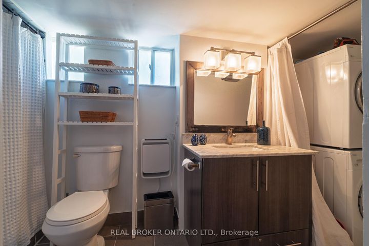 Photo 40 at 204 Earlscourt Avenue W, Davenport, Toronto