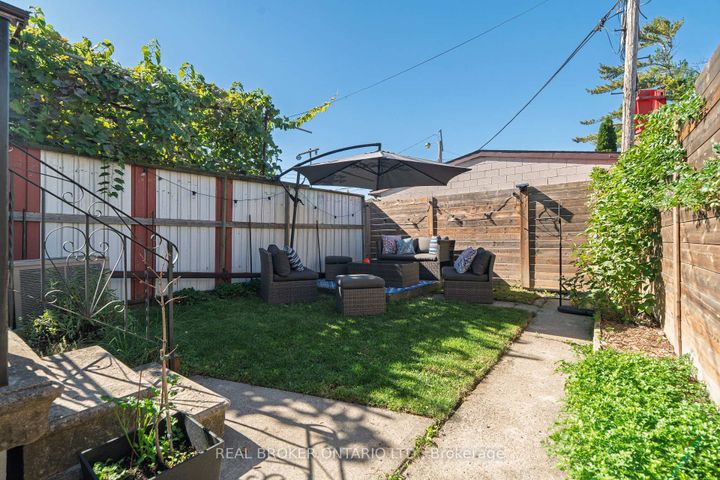 Photo 43 at 204 Earlscourt Avenue W, Davenport, Toronto