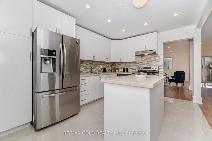 Photo 13 at 69 - 2651 Aquitaine Avenue, Meadowvale, Mississauga