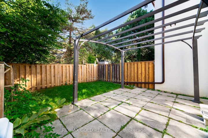 Photo 32 at 69 - 2651 Aquitaine Avenue, Meadowvale, Mississauga