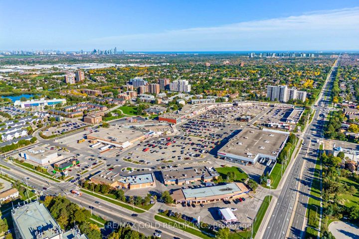 Photo 36 at 69 - 2651 Aquitaine Avenue, Meadowvale, Mississauga