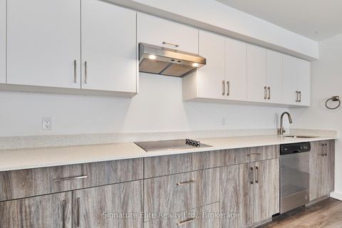 Photo 11 at 401 - 45 Connaught Avenue, Coxwell, Toronto