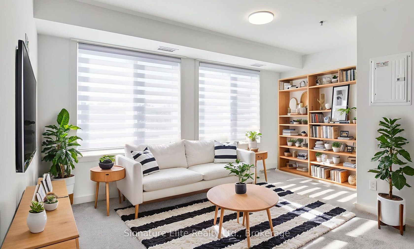 401 - 45 Connaught Avenue, Coxwell, Toronto 